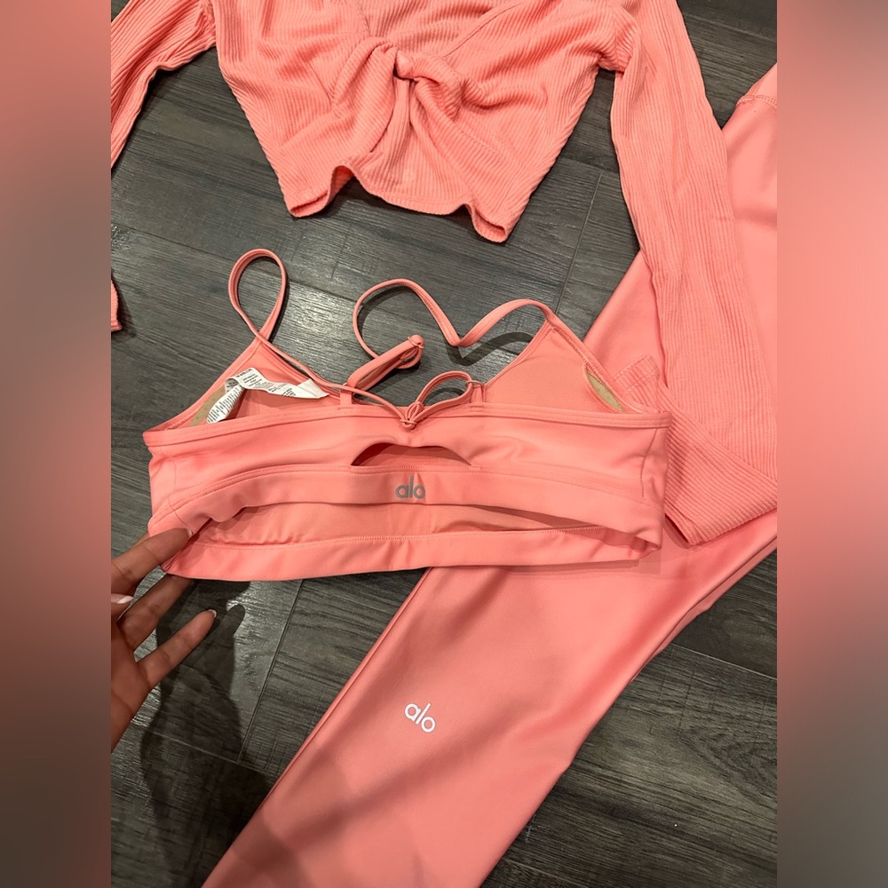 Alo set bundle - Picture 2 of 3